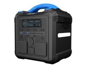 Generador portátil Forza TITAN FPP-T702 con pantalla LCD, puertos USB y tomas de corriente alterna